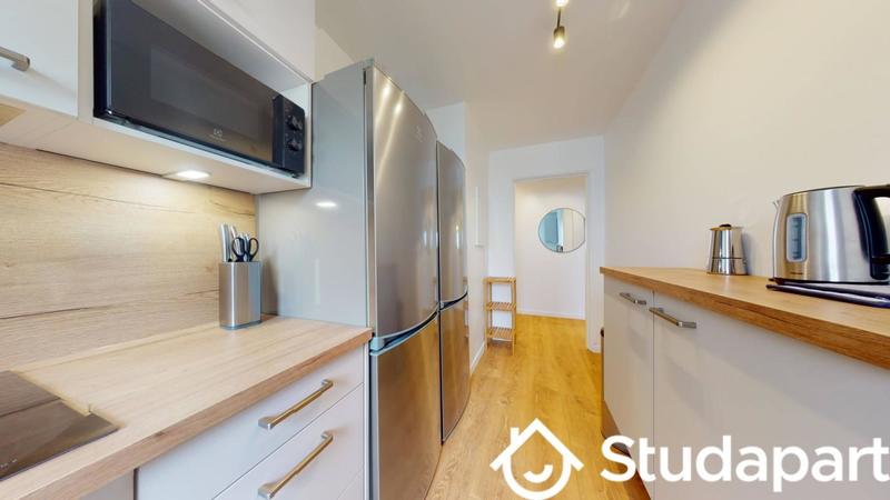 Chambre - 11 m² - 1 pièce