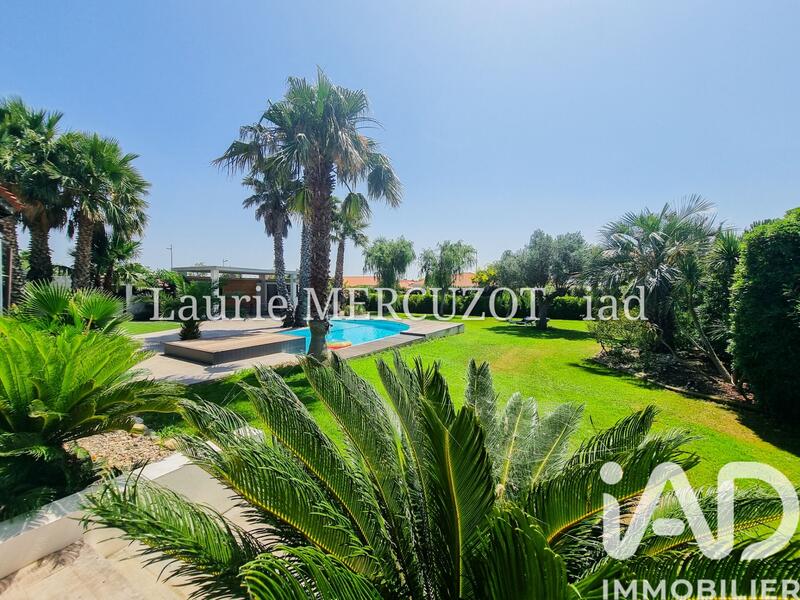 Maison - 260 m² - 7 pièces