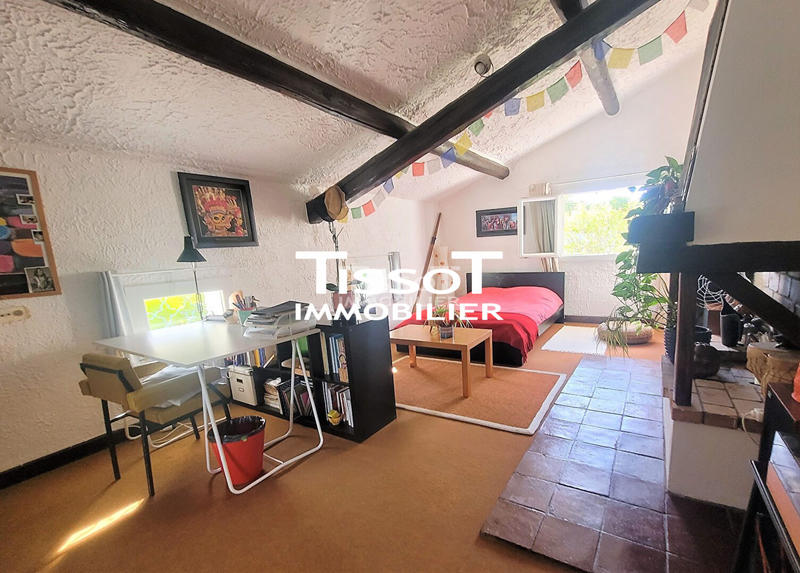 Villa - 243 m² - 11 pièces