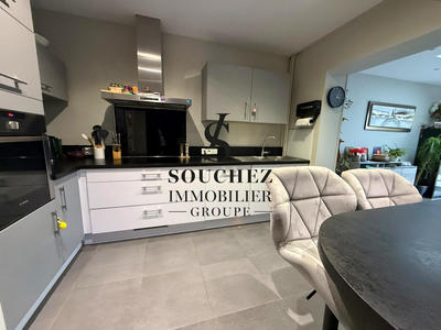 Maison ancienne - 132 m² - 8 pièces