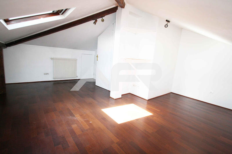 Appartement - 79 m² - 3 pièces