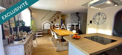 Maison - 137 m² - 7 pièces