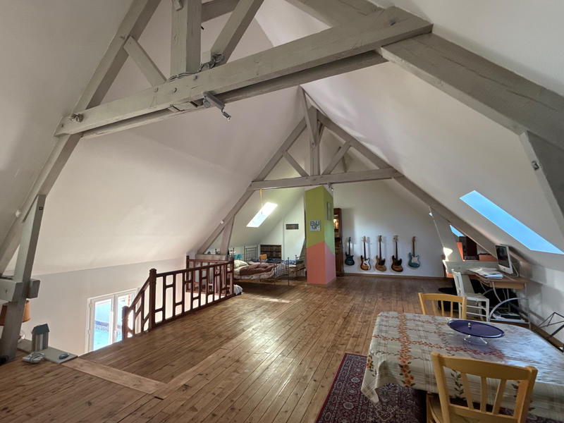 Maison - 162 m² - 7 pièces