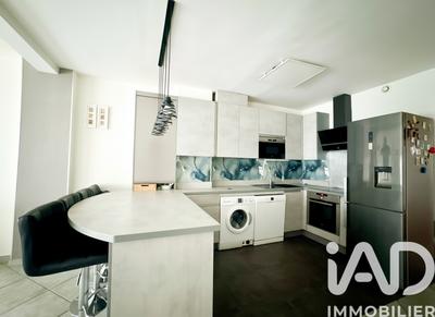 Appartement - 57 m² - 3 pièces