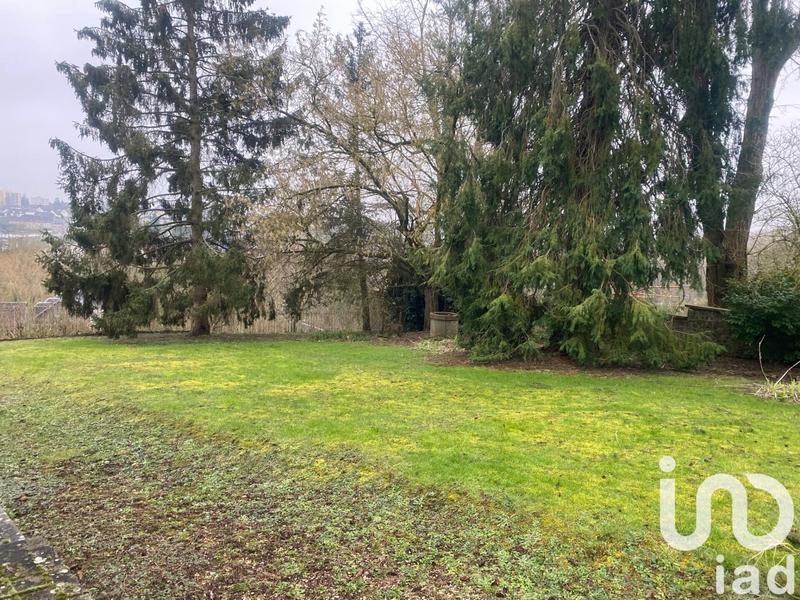 Maison - 230 m² - 11 pièces