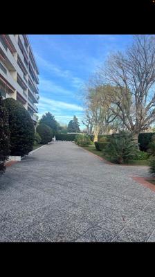 Studio - 15 m² - 1 pièce