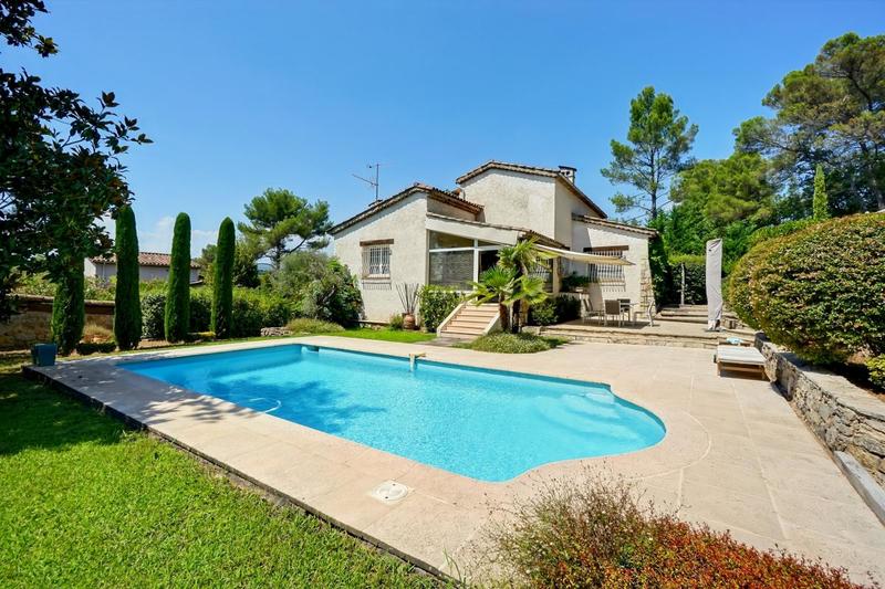 Maison - 150 m² - 4 pièces