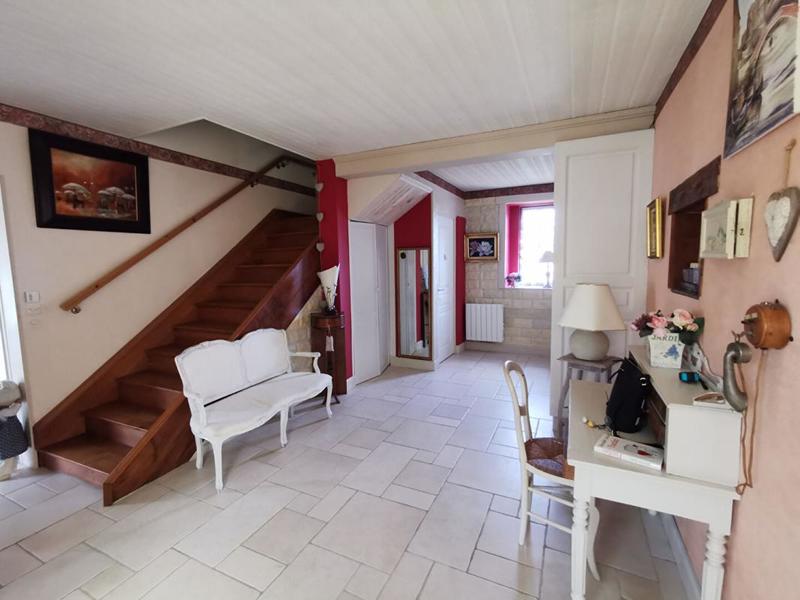 Maison - 313 m² - 10 pièces