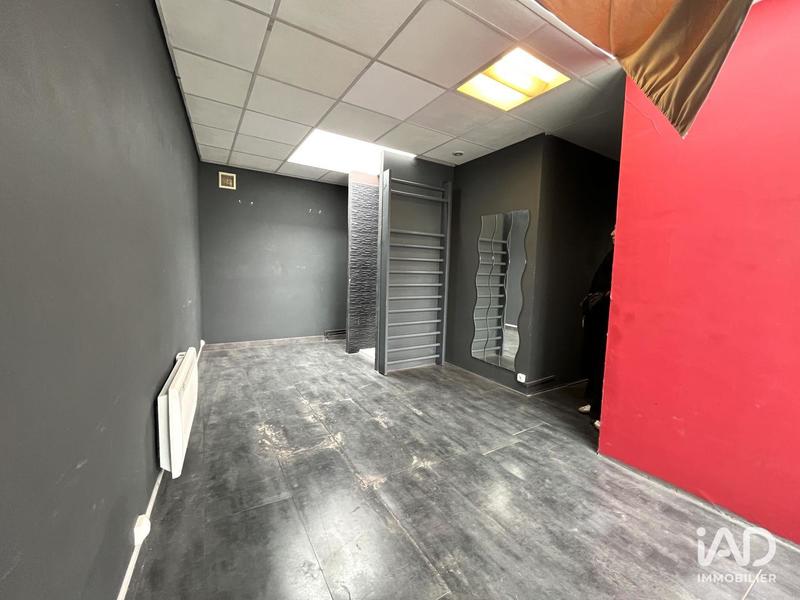 Local commercial - 252 m² - 7 pièces
