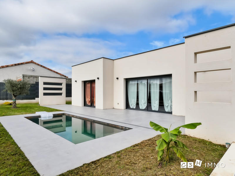 Maison contemporaine - 104 m² - 4 pièces