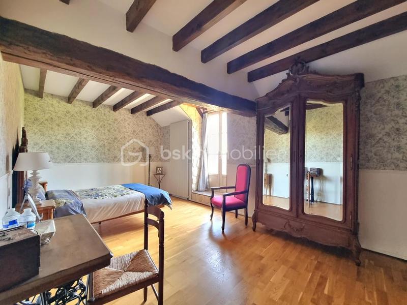 Propriété - 510 m² - 14 pièces