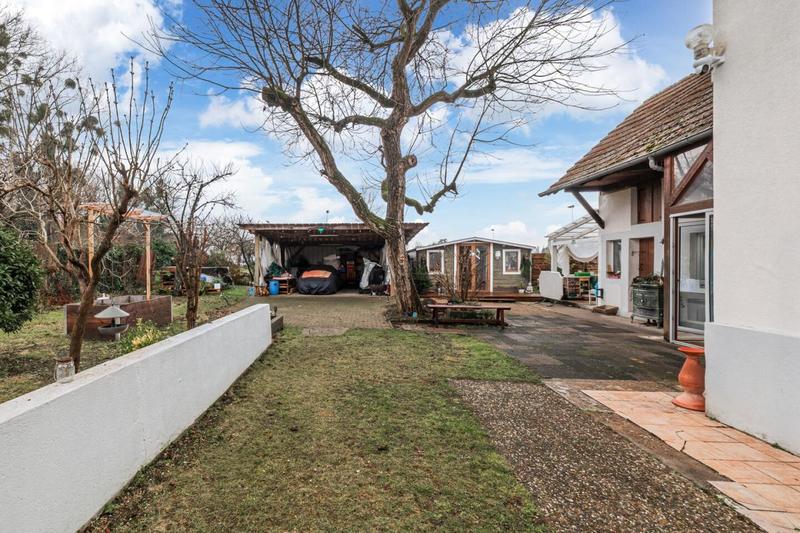 Maison - 128 m² - 5 pièces