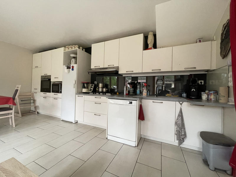 Maison - 211 m² - 6 pièces