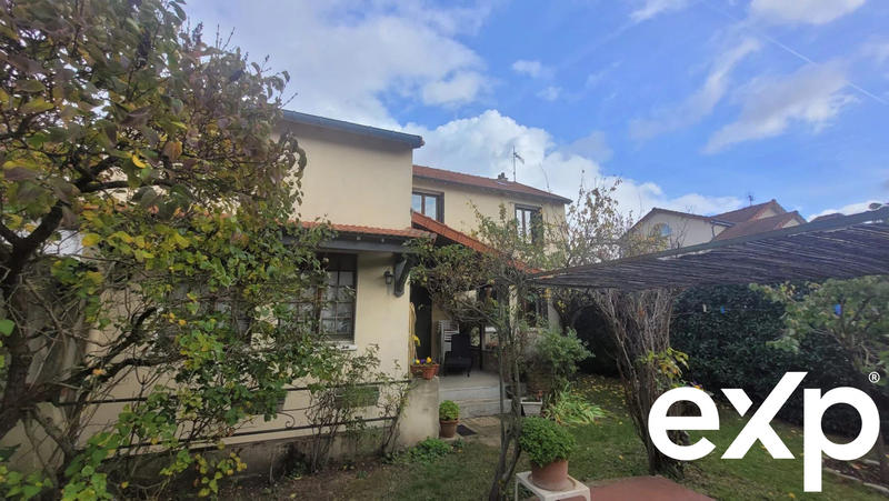 Maison - 116 m² - 6 pièces