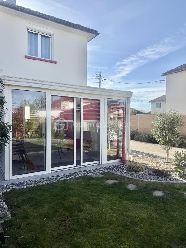 Maison traditionnelle - 91 m² - 4 pièces