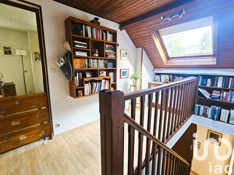 Maison - 390 m² - 8 pièces