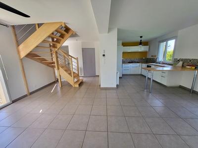 Maison - 78 m² - 6 pièces