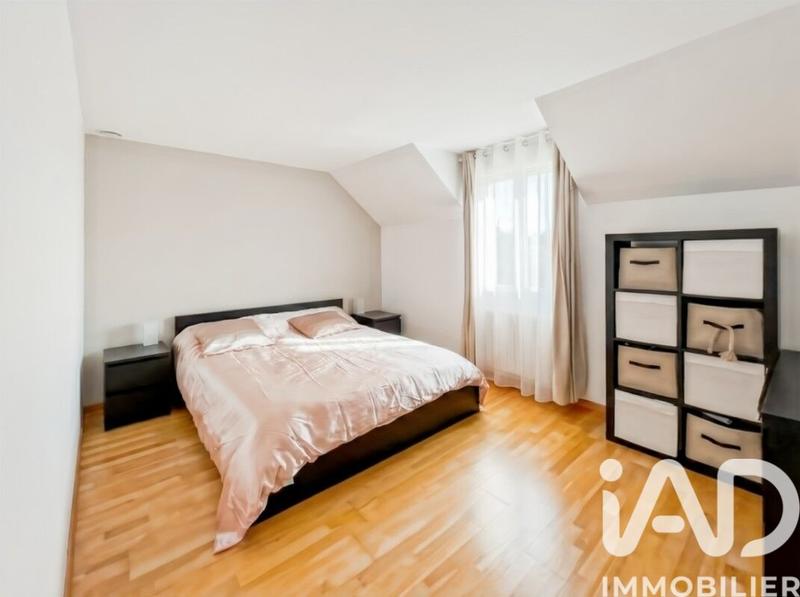 Maison - 133 m² - 6 pièces