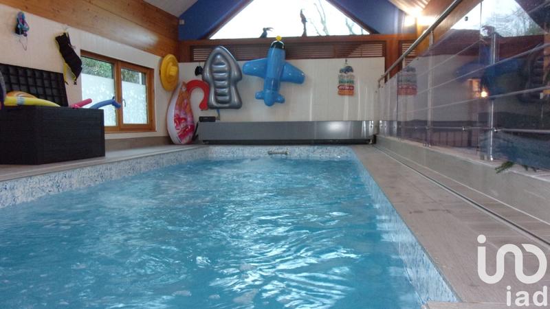 Maison - 400 m² - 10 pièces