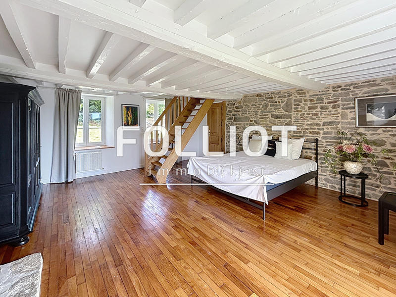 Maison - 189 m² - 6 pièces