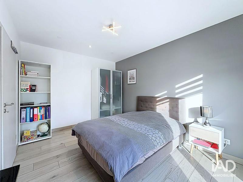 Maison - 111 m² - 5 pièces