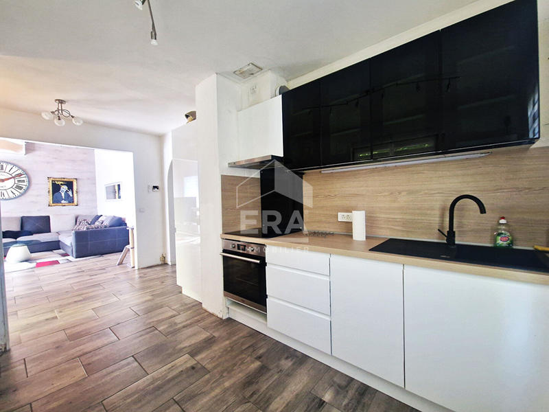 Maison - 86 m² - 4 pièces