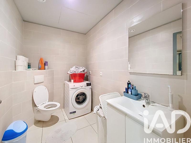 Maison - 217 m² - 8 pièces