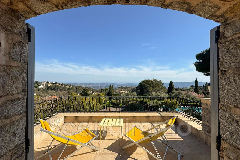 Maison - 155 m² - 6 pièces