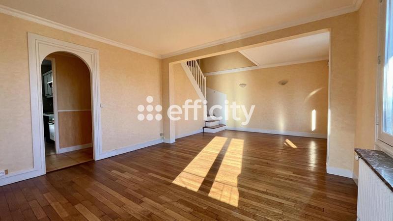 Maison - 141 m² - 6 pièces