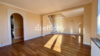 Maison - 141 m² - 6 pièces