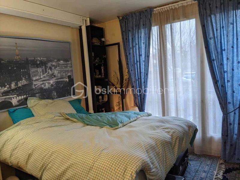 Studio - 25 m² - 1 pièce