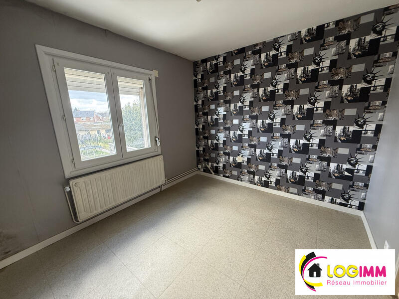 Maison - 83 m² - 5 pièces