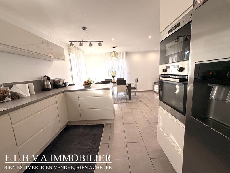 Maison - 120 m² - 4 pièces