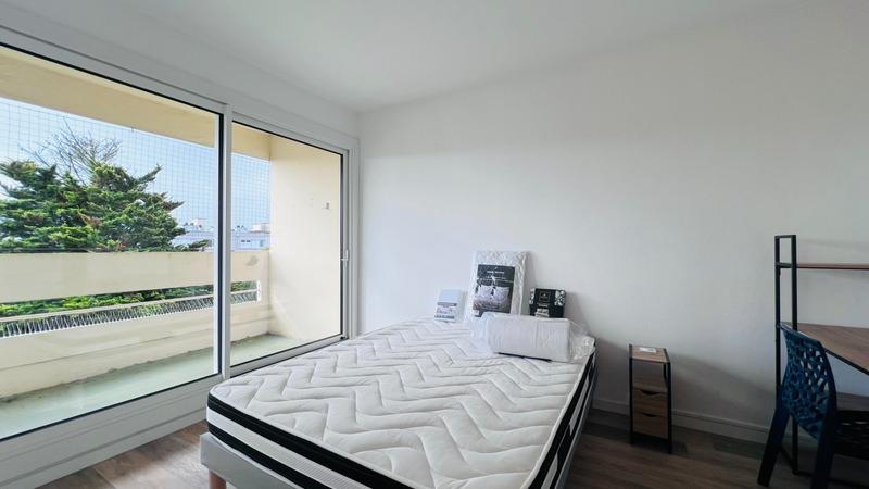 Appartement - 77 m² - 5 pièces