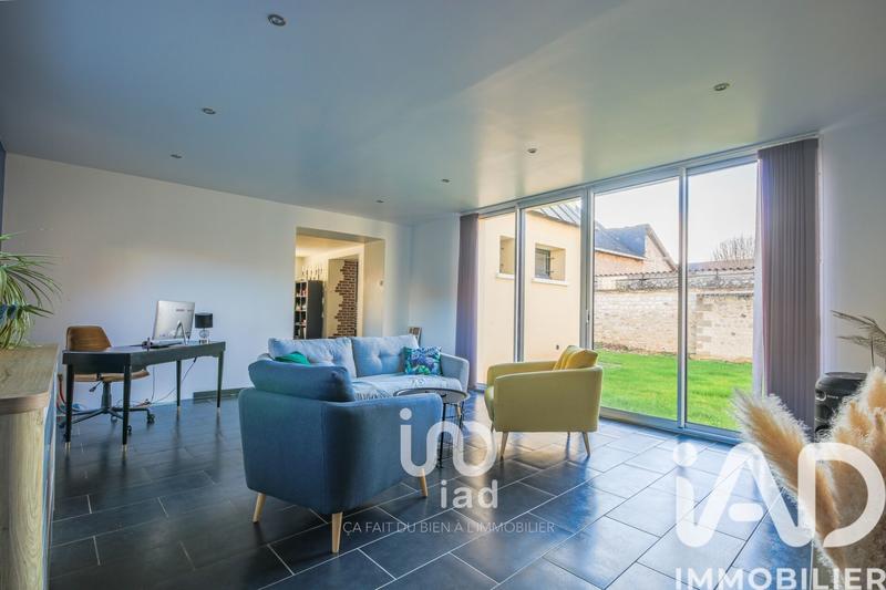 Maison - 218 m² - 8 pièces