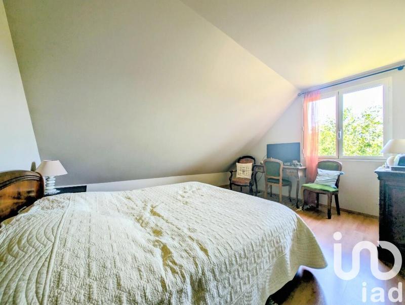 Maison - 300 m² - 12 pièces