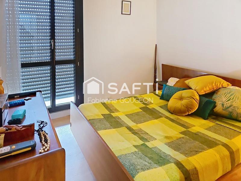 Appartement - 97 m² - 5 pièces