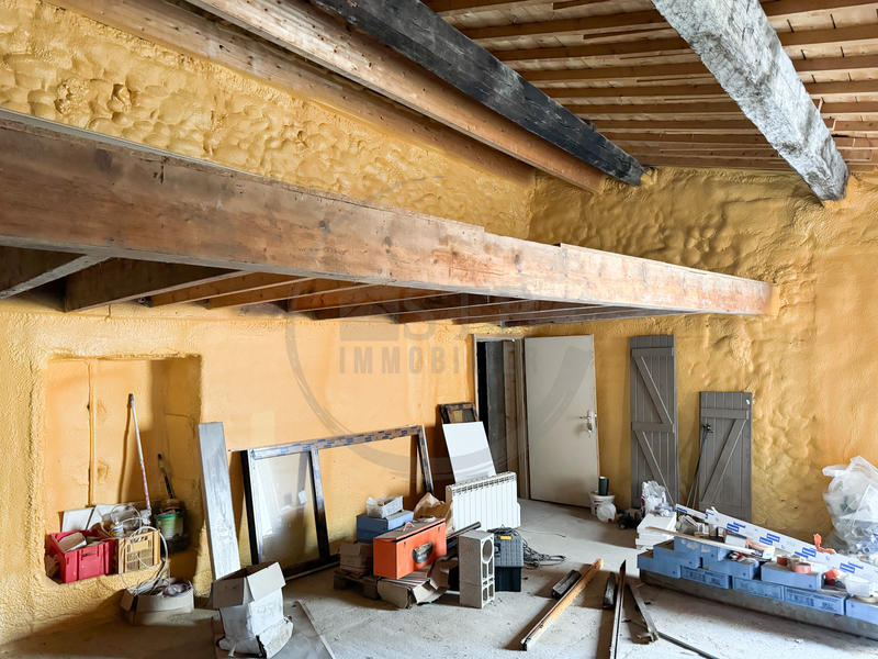 Immeuble - 220 m² - 9 pièces