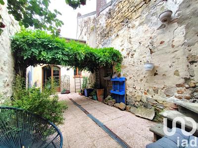 Maison - 95 m² - 4 pièces