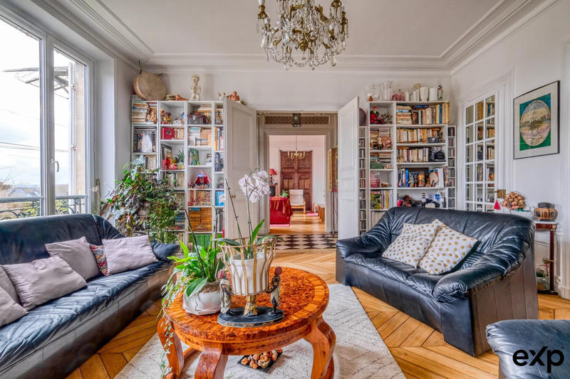 Maison - 500 m² - 14 pièces