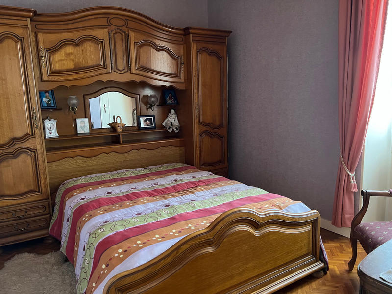 Maison - 185 m² - 8 pièces