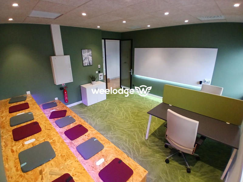 Bureau - 25 m² - 1 pièce