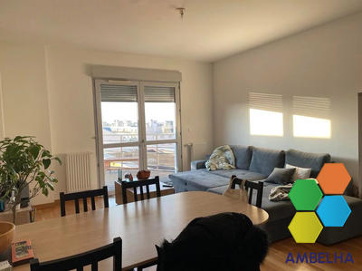 Appartement - 70 m² - 3 pièces