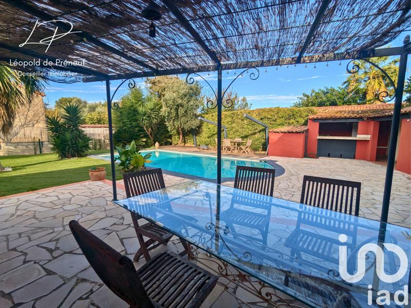 Maison - 252 m² - 9 pièces