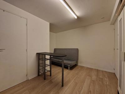 Studio - 15 m² - 1 pièce