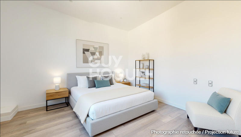 Maison - 180 m² - 7 pièces