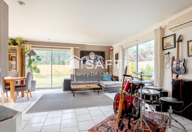 Maison - 121 m² - 5 pièces