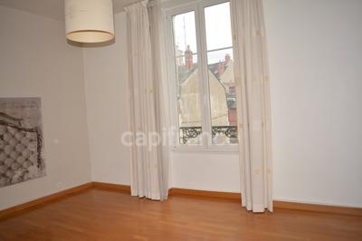 Appartement bourgeois - 91 m² - 3 pièces