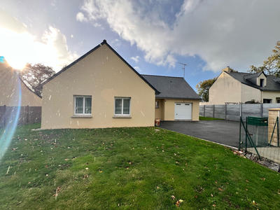 Maison - 92 m² - 4 pièces