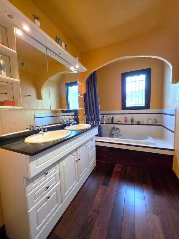 Villa - 126 m² - 5 pièces